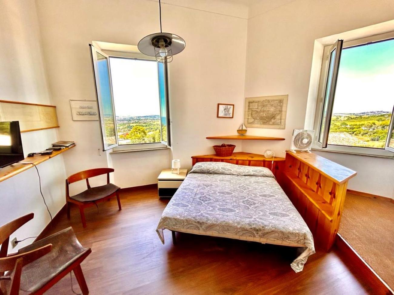 Appartement Paulis - Semiattico In Pieno Centro A Sirolo, Con Meravigliosa Vista Mare Extérieur photo